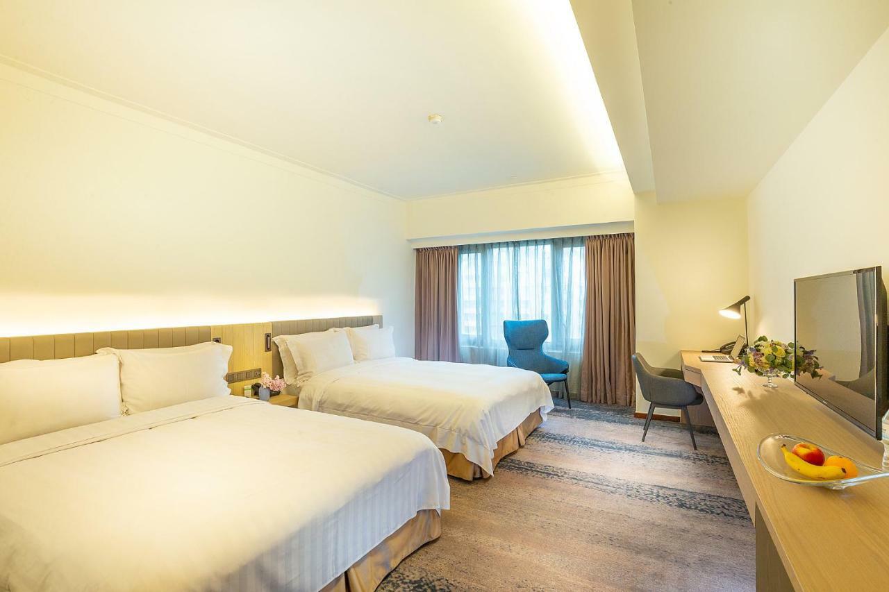 Howard Plaza Hotel Hsinchu Экстерьер фото